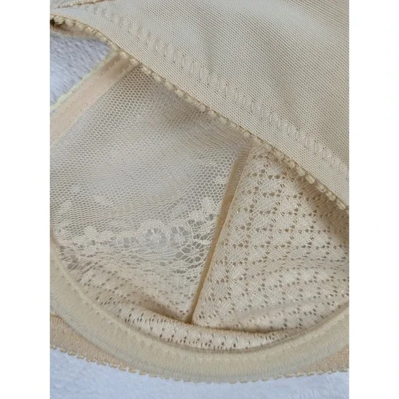 NWT Chantelle Nude Lace Sheer Full Coverage Underwire‎ Bra 34B French Creation